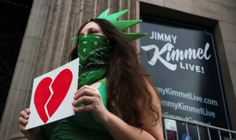 Trump Applauds Jimmy Kimmel Show Removal as TV Stations Replace Program with Conservative Activist Memorial