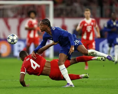 Chelsea's manager explodes when Bayern Munich center-back Tah avoids red card during Champions League defeat